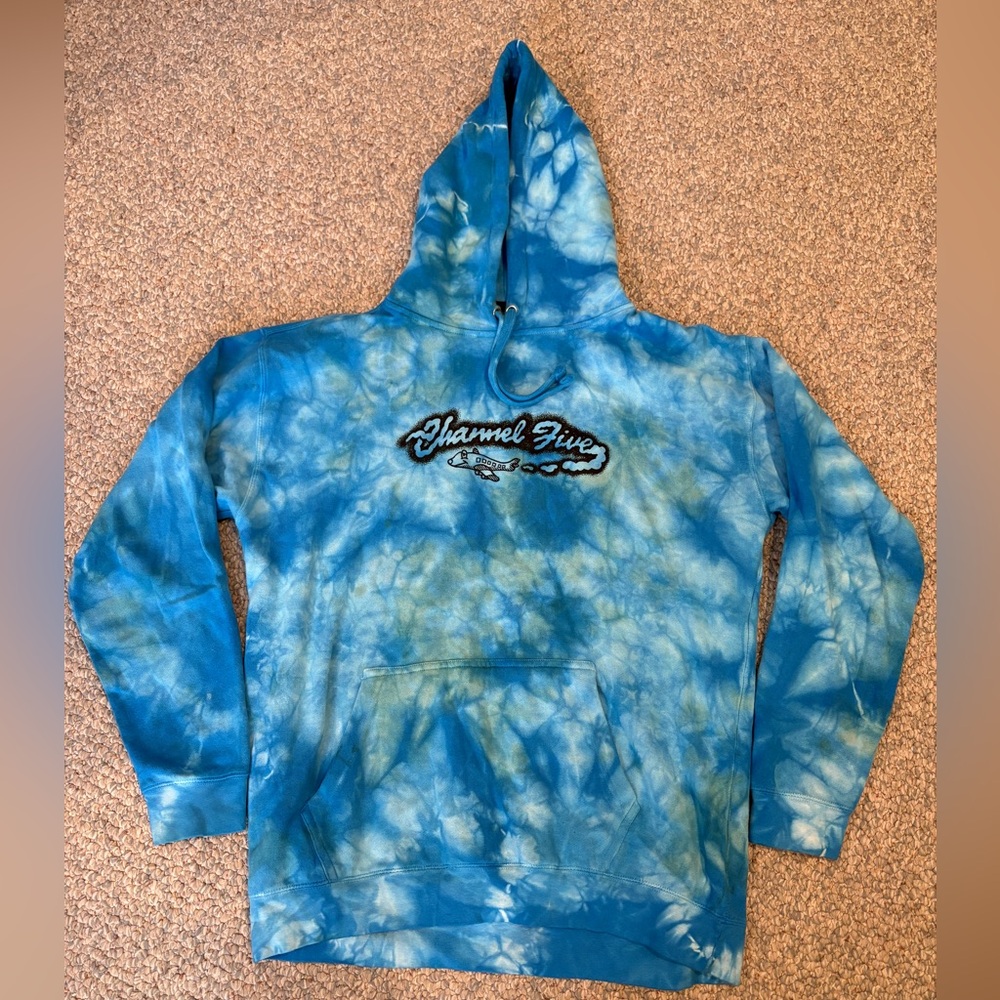 Channel 5 Blue Graphic tie-dye Hoodie